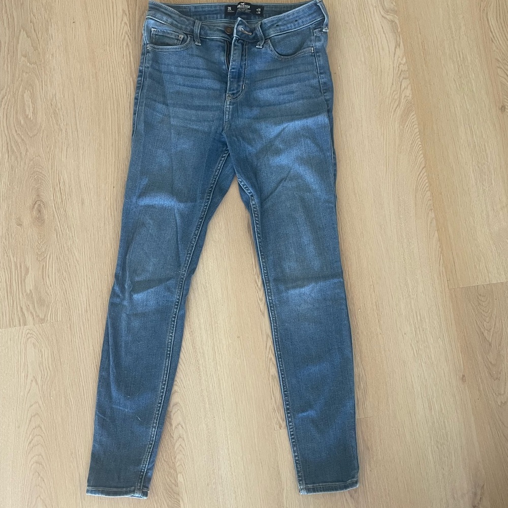 Hollister High Rise Super Skinny Jeans